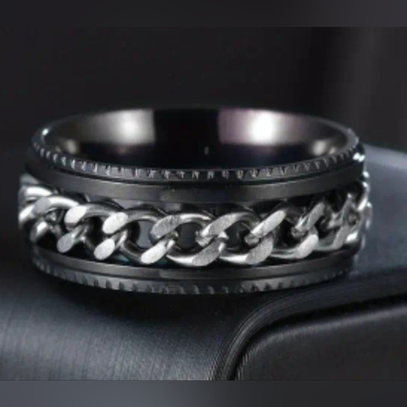 One Black Stainless steel rotating fidget spinner ring - Picture 3 of 3